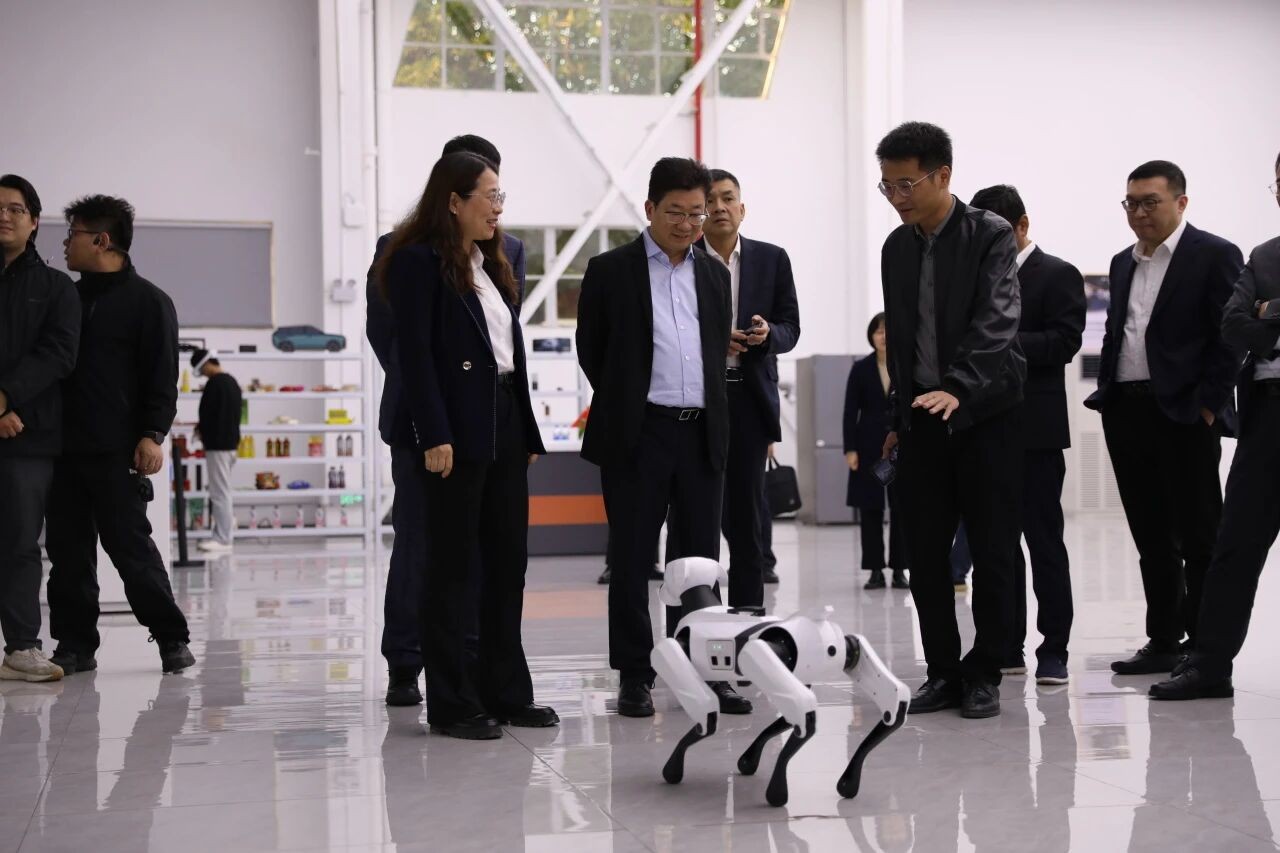 呂家進(jìn)帶隊(duì)赴深圳、安徽調(diào)研 加速打造科技金融“第四張名片”，聚焦智能機(jī)器人研發(fā)新賽道